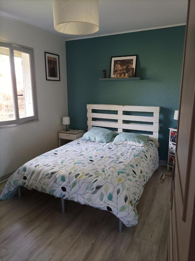 Chambre s dans chalet au calme Saint-Brisson Extérieur photo