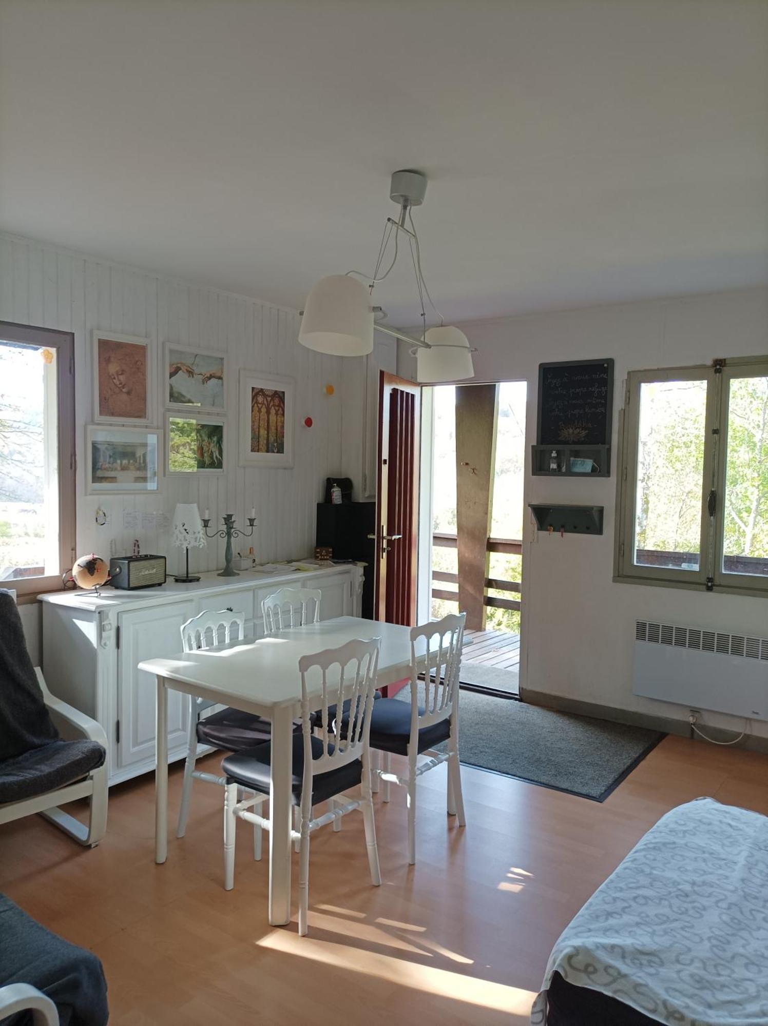 Chambre s dans chalet au calme Saint-Brisson Chambre photo